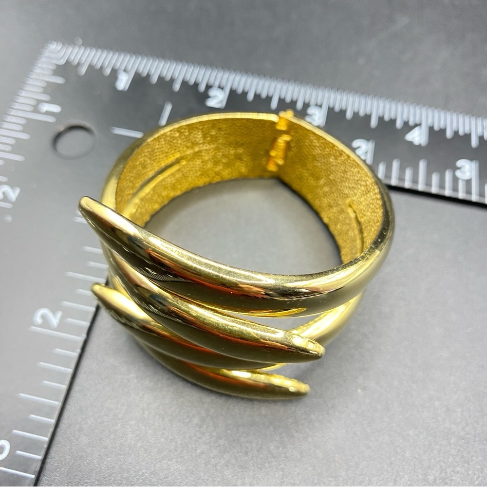 Retro Vintage Style Gold Hinged Clamper Shiny Bangle Bracelet